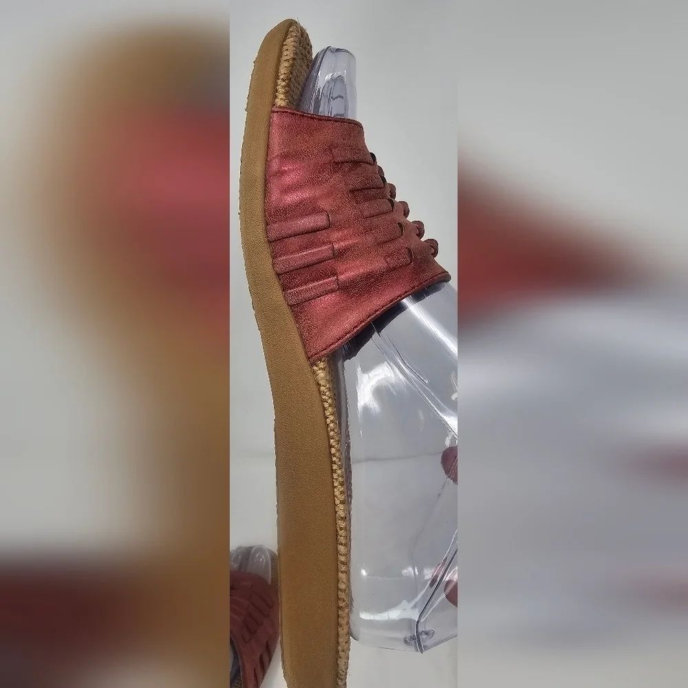 Bearpaw Women's Cedars Wine Faux Leather Slide Sandals Lightweight Casual Size 7
